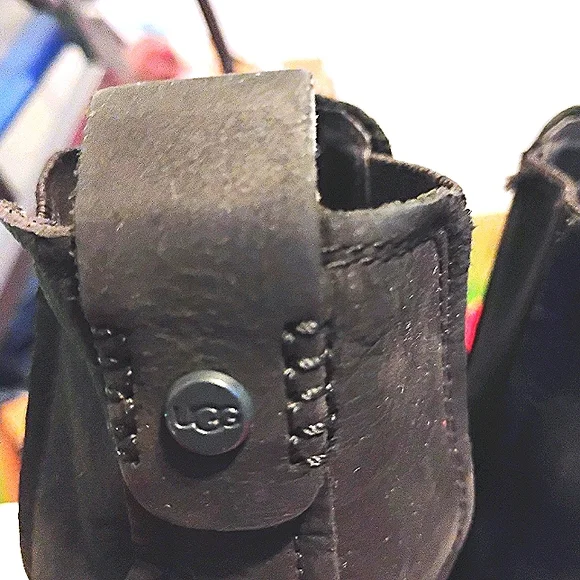 UGG Women’s Hazel Boot - Black. Ankle Boots. Never Worn. Size 9.5 - Picture 5 of 8